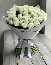 Букет 35 Белых роз в Эльхотово