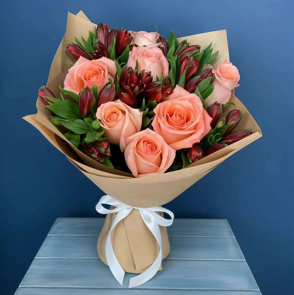 Букет цветов из: Розы и Альстромерии в Эльхотово