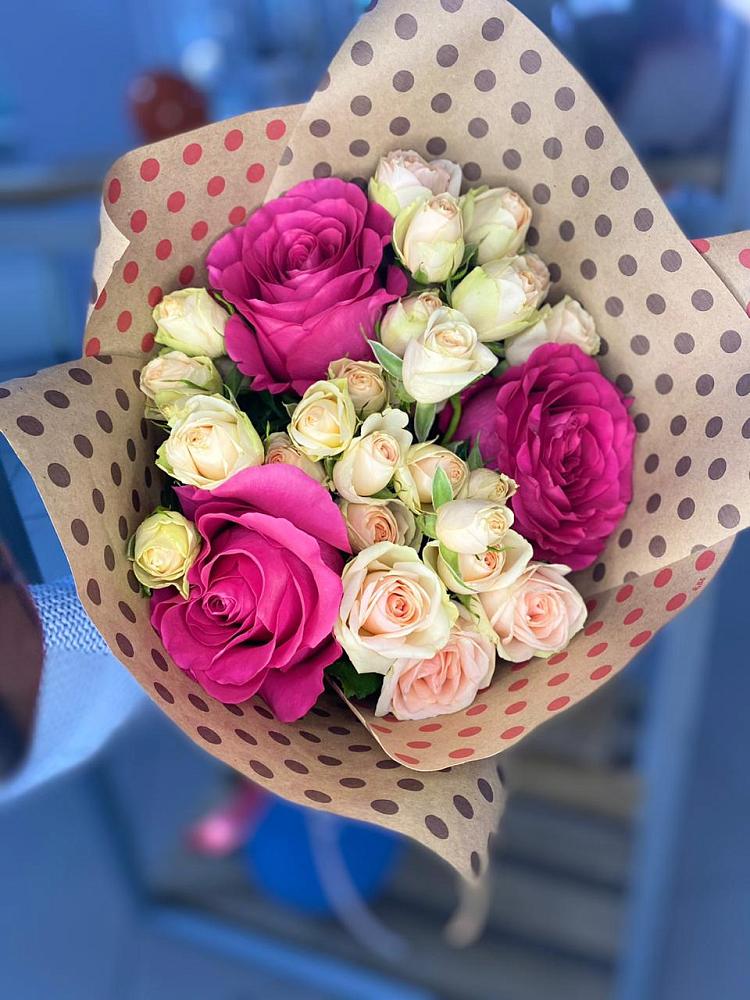 Букет цветов из: Розы в Эльхотово