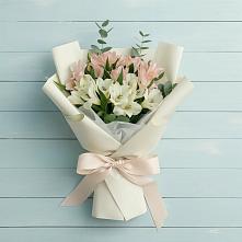 Букет цветов из:  Альстромерии #REPLACE_PRED# Эльхотово