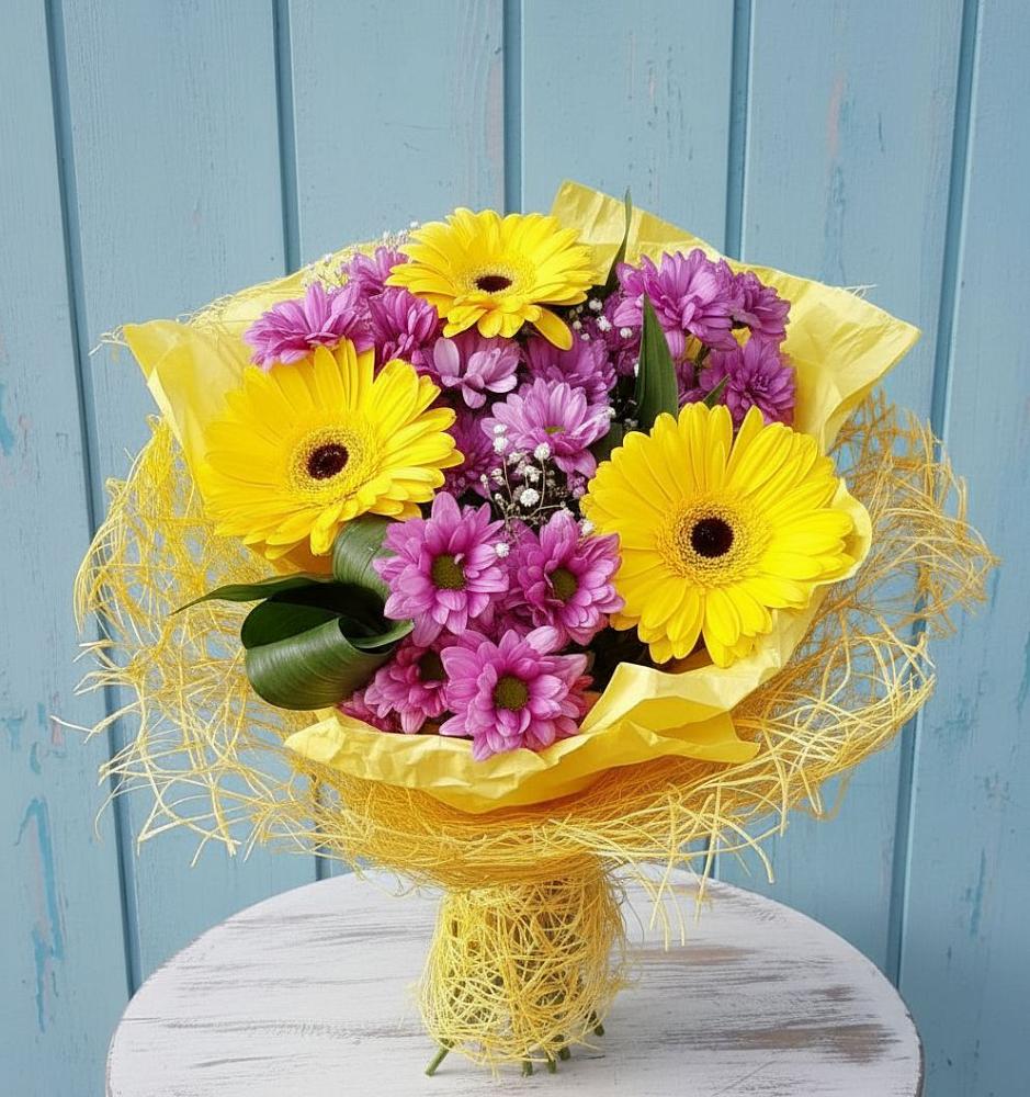 Букет цветов из: Хризантемы и Герберы в Эльхотово