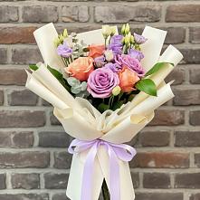 Букет цветов из:  Лизиантусы и Розы #REPLACE_PRED# Эльхотово