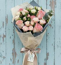Букет цветов из:  Розы в Эльхотово