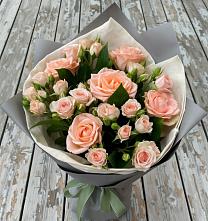 Букет цветов из:  Розы в Эльхотово