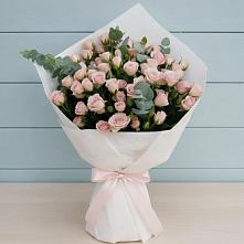 Букет цветов из:  Розы в Эльхотово