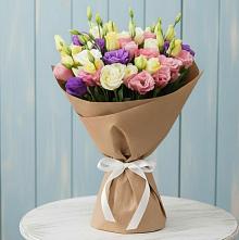 Букет цветов из:  Лизиантусы в Эльхотово